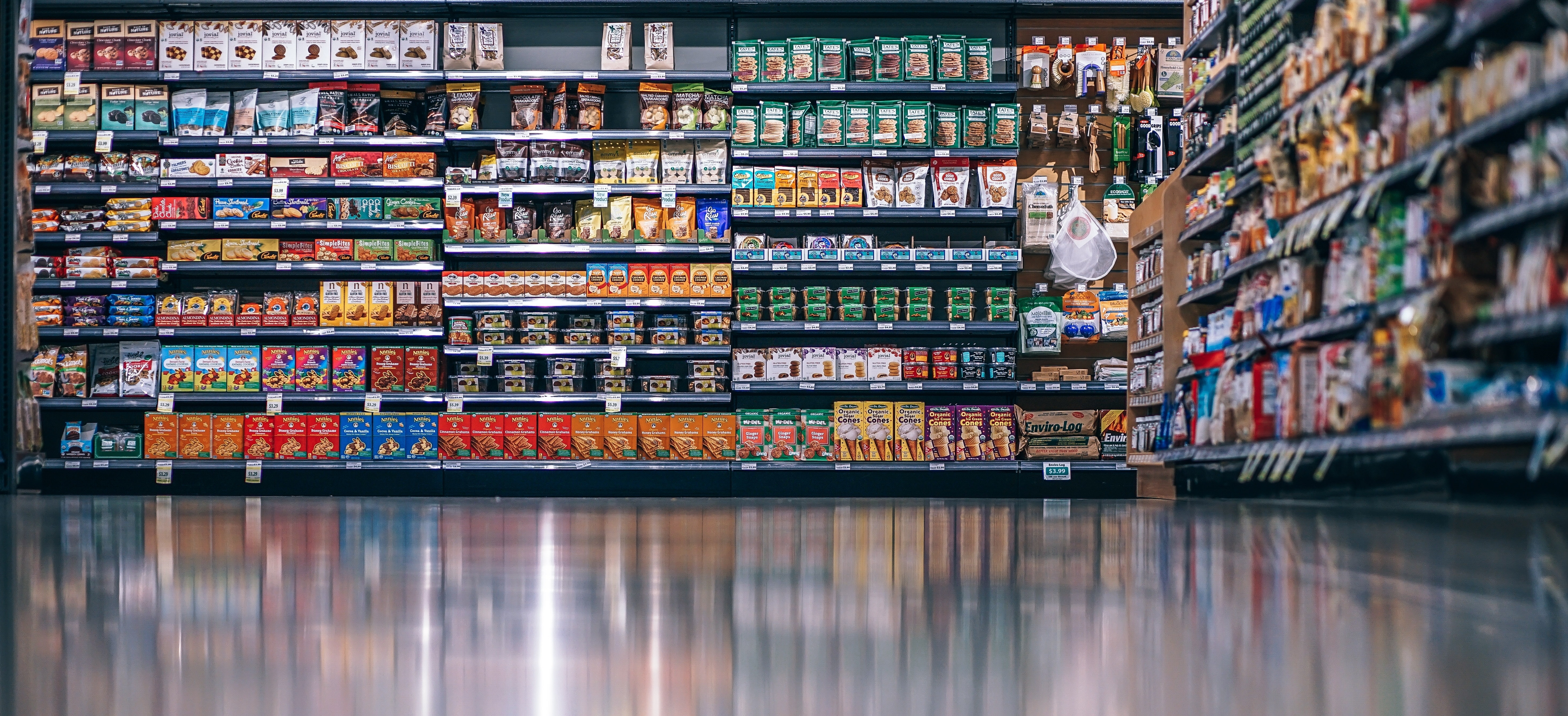 grocery store isle